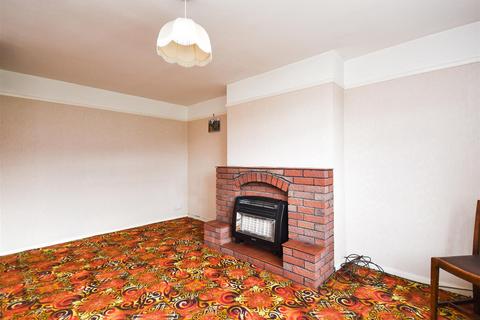 73 Meadow Lane, Wombourne, Wolverhampton, WV5 9BT