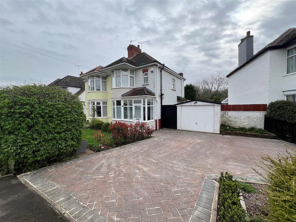 Kingsbridge Road, Nuneaton 3 bed semidetached house for sale £262,500