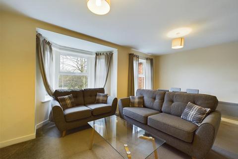 2 bedroom flat to rent - Monkspath Hall Road, Solihull B91
