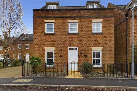 5 bedroom detached house for sale, Stowfields, Downham Market PE38