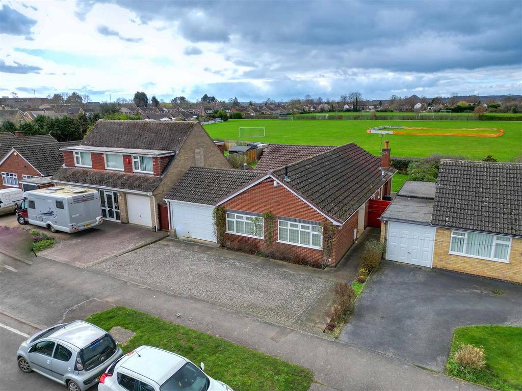 Windermere Avenue, Nuneaton 4 bed detached bungalow for sale £435,000