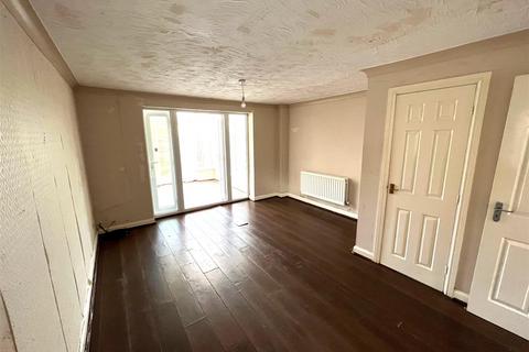 3 bedroom semi-detached house for sale, Sephton Drive, Longford, Coventry