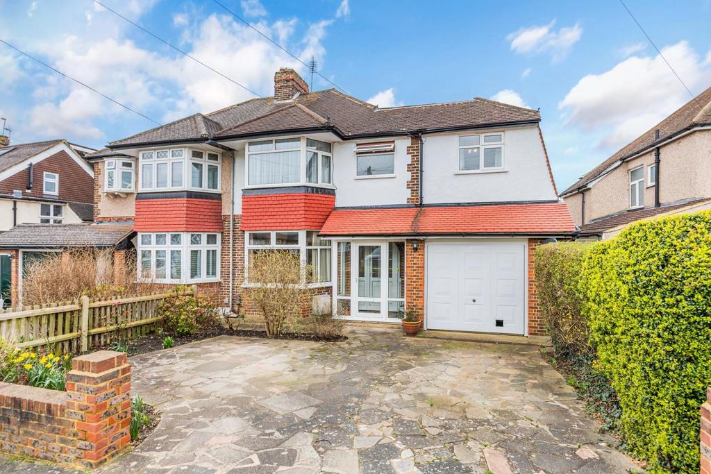Newbury Gardens, Stoneleigh 5 bed semidetached house for sale £750,000