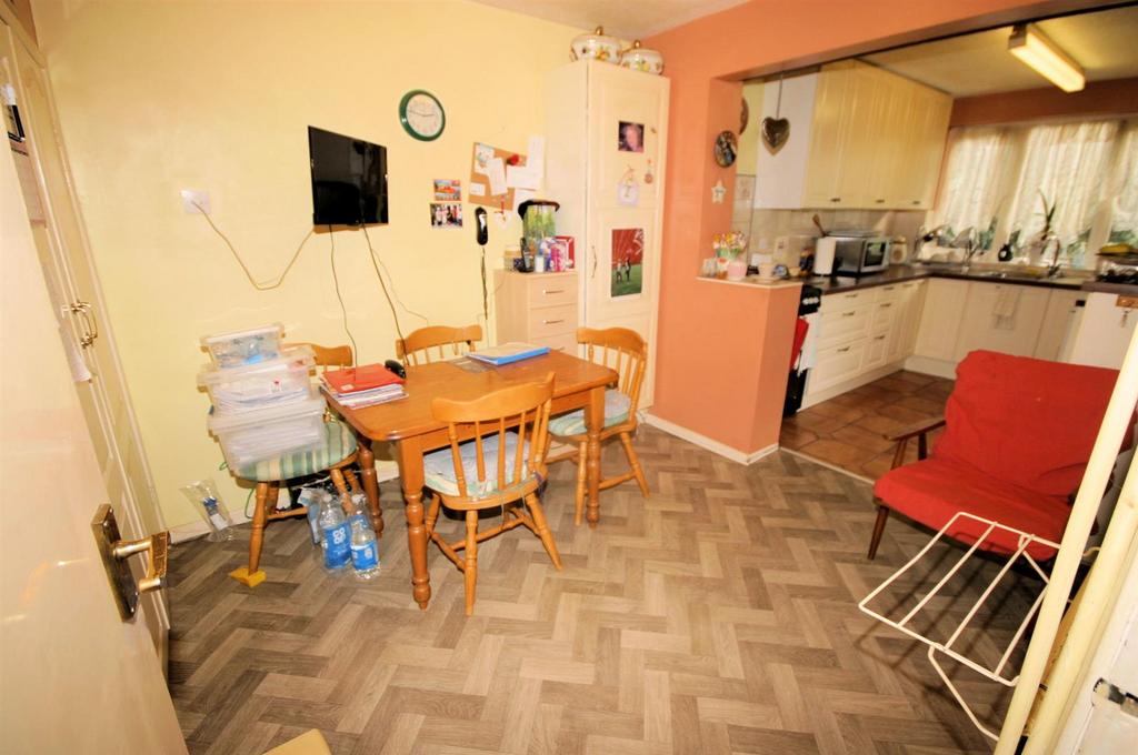 View of Kitchen/Breakfast Room