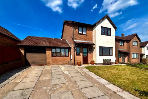 3 bedroom detached house for sale, Lodge Hill, Newport NP18