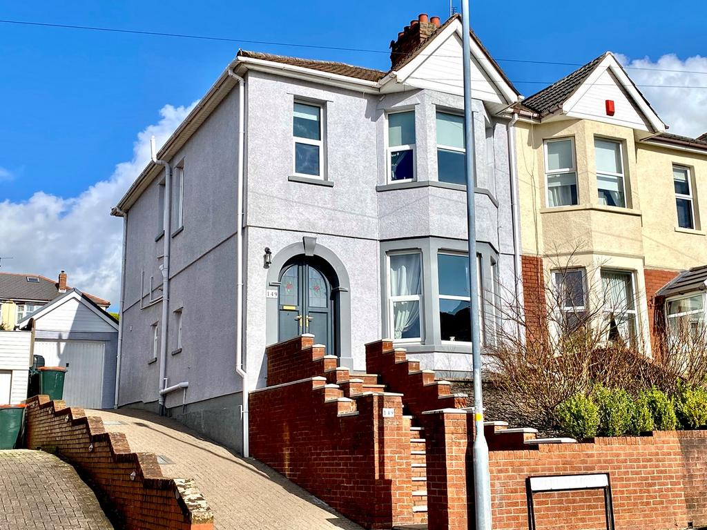 Christchurch Road, Newport NP19 4 bed semidetached house for sale £