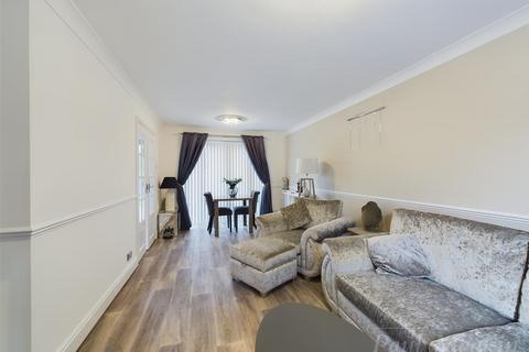 18 Witley Crescent, New Addington, Croydon, CR0 0RQ