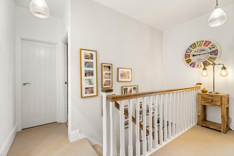 2 Eagle Drive, Whitfield, Dover, CT16 3FU