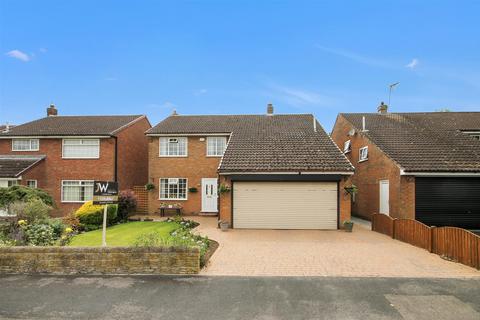 4 bedroom detached house for sale, Beechfield, Northallerton DL7