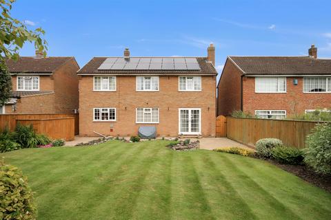 4 bedroom detached house for sale, Beechfield, Northallerton DL7