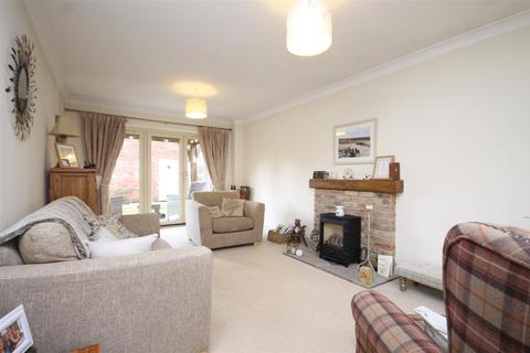 3 bedroom detached house for sale, 8a Farefield Close, Thirsk YO7