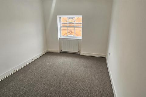 2 bedroom house to rent - Middle Gate, Newark