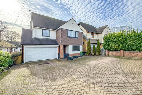 4 bedroom detached house for sale, Eastwood Road, Rayleigh SS6
