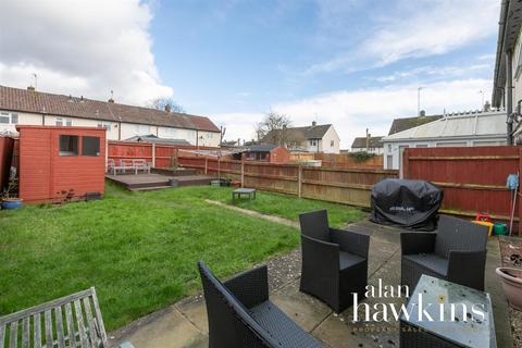 44 Britannia Crescent, Lyneham, Chippenham, SN15 4AW