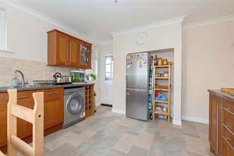 2 bedroom flat for sale, Ethelred Road, Worthing