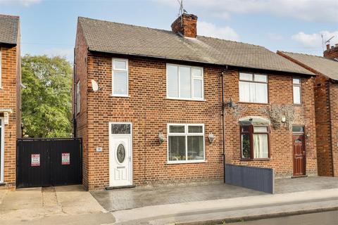 16 Acton Road, Arnold, Nottingham, NG5 7AD