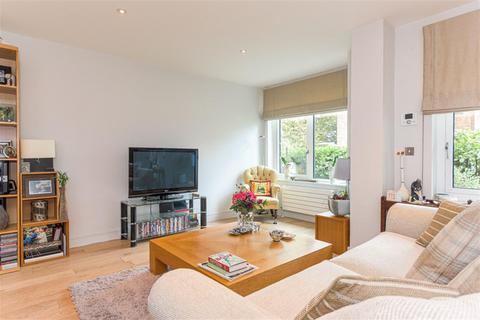 1 bedroom apartment for sale, Hare Lane, Claygate