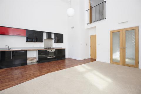 3 bedroom duplex for sale, St Marys Road, Market Harborough
