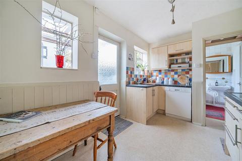 21 Border Road, Haslemere, GU27 1PG