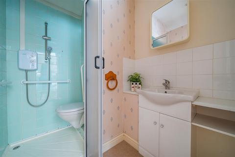 21 Border Road, Haslemere, GU27 1PG