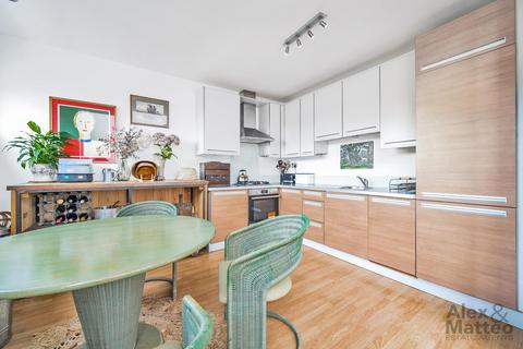 2 bedroom apartment for sale, Varcoe Road, Bermondsey, SE16