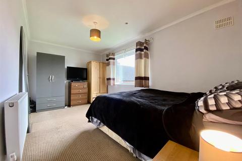 1 bedroom flat for sale, Long Lane, Dalton, Huddersfield