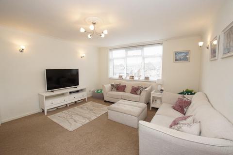 2 bedroom flat for sale, Upperton Road, Eastbourne BN21