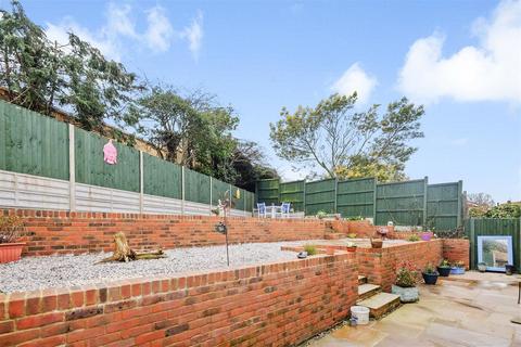 2 bedroom detached bungalow for sale, Hawk Close, WHITSTABLE