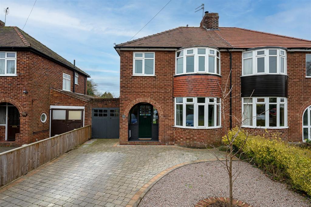 Water Lane, Rawcliffe, York YO30 6PJ 3 bed semidetached house for sale