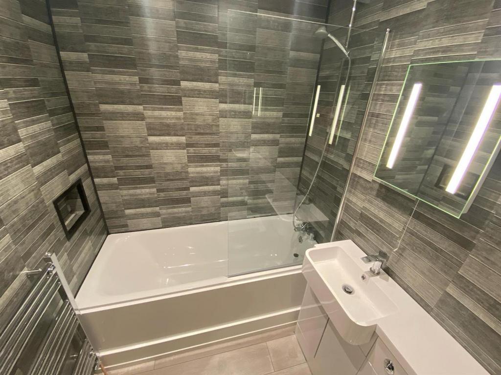6, 8 SEAFIELD ROAD BATH NEW 3.jpg