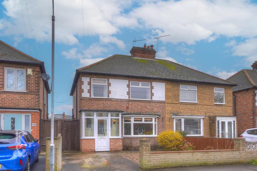 Eltham Road, West Bridgford, Nottingham 3 bed semidetached house for