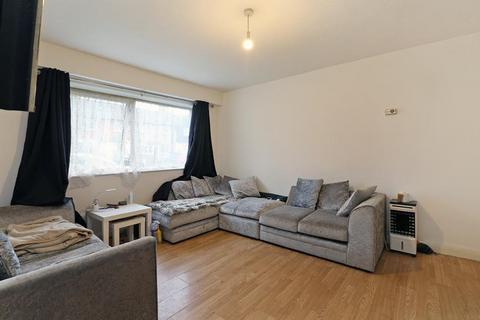 1 bedroom flat for sale, New Road, London CR4