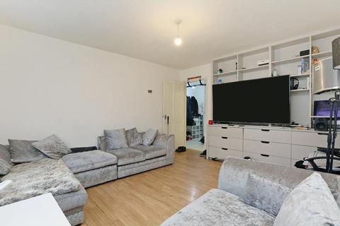 Flat 3, Cherry Court New Road, Mitcham, CR4 4JN