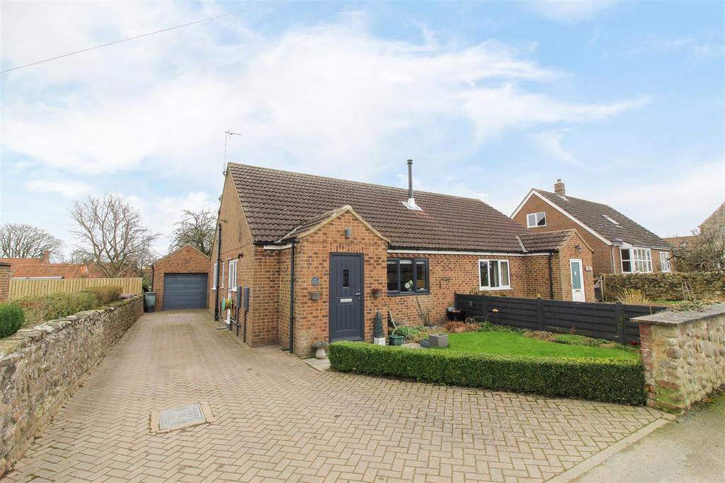 Back Lane, Rainton 2 bed semidetached bungalow for sale £250,000