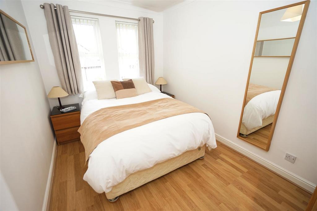 DSC04388a.jpg