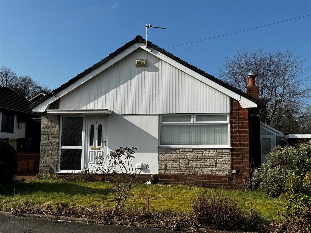 Longridge Crescent, Bolton 2 bed detached bungalow for sale £275,000