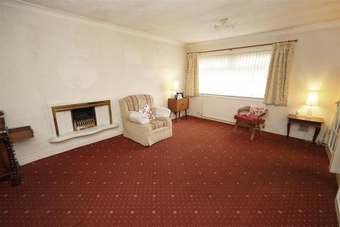 2 bedroom detached bungalow for sale, Longridge Crescent, Smithills, Bolton