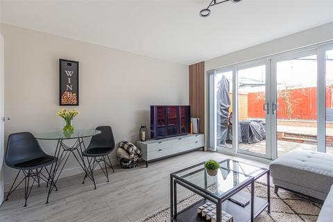 163 Bartley Wilson Way, Canton, Cardiff, CF11 8EP
