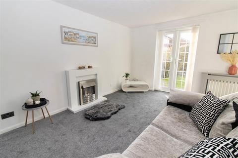 2 bedroom ground floor flat for sale - Chathill Close, Whitley Bay