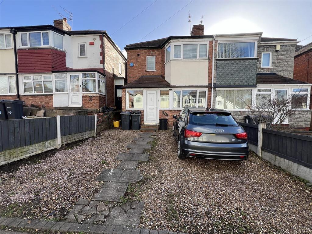 Goodway Road, Great Barr, Birmingham 2 bed semidetached house £195,000