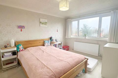 1 Thorpe Close, Sutton Coldfield, B75 6SB
