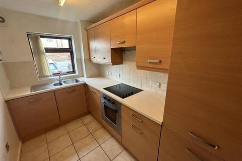 2 bedroom ground floor flat for sale, Sutton Park Court, Birmingham Road, Sutton Coldfield