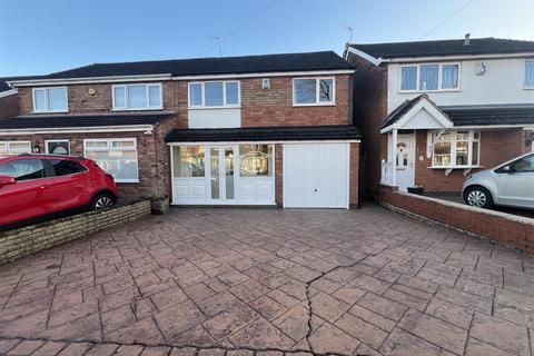 70 Kinross Crescent, Birmingham, B43 7PX