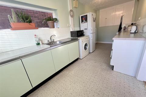 70 Kinross Crescent, Birmingham, B43 7PX