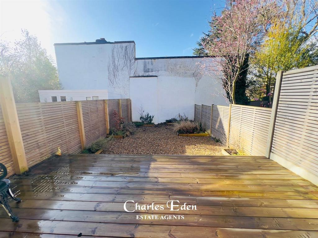 Westgate Road, Beckenham BR3 4 bed townhouse for sale £725,000