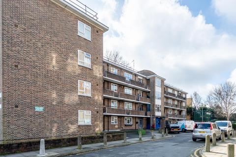 205 Lordship Road, London, N16 5HG