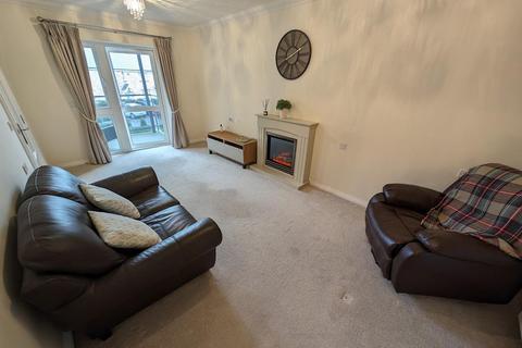 2 bedroom retirement property for sale, Trewin Lodge, Yate, BS37 4FX