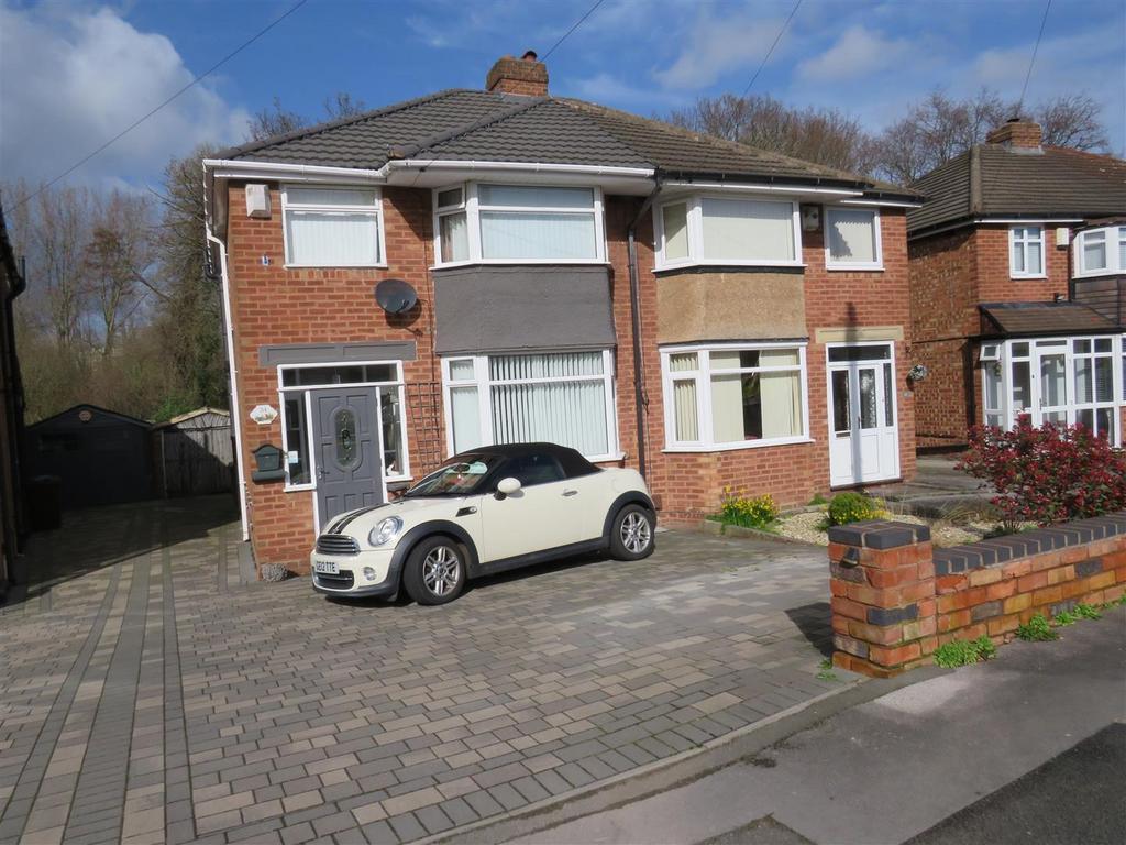 Corinne Croft, Birmingham B37 3 bed semidetached house for sale £255,000