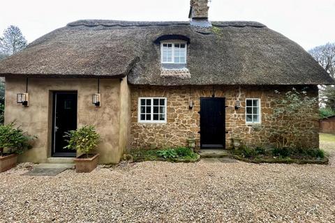 3 bedroom cottage to rent, Stinchcombe, Dursley