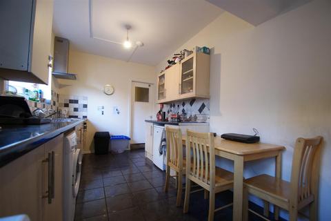 1 bedroom in a house share to rent, Avenue Road, Rugby